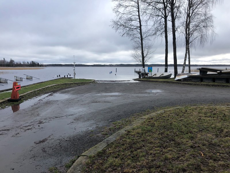 Just nu i Åminne översvämmade hamn